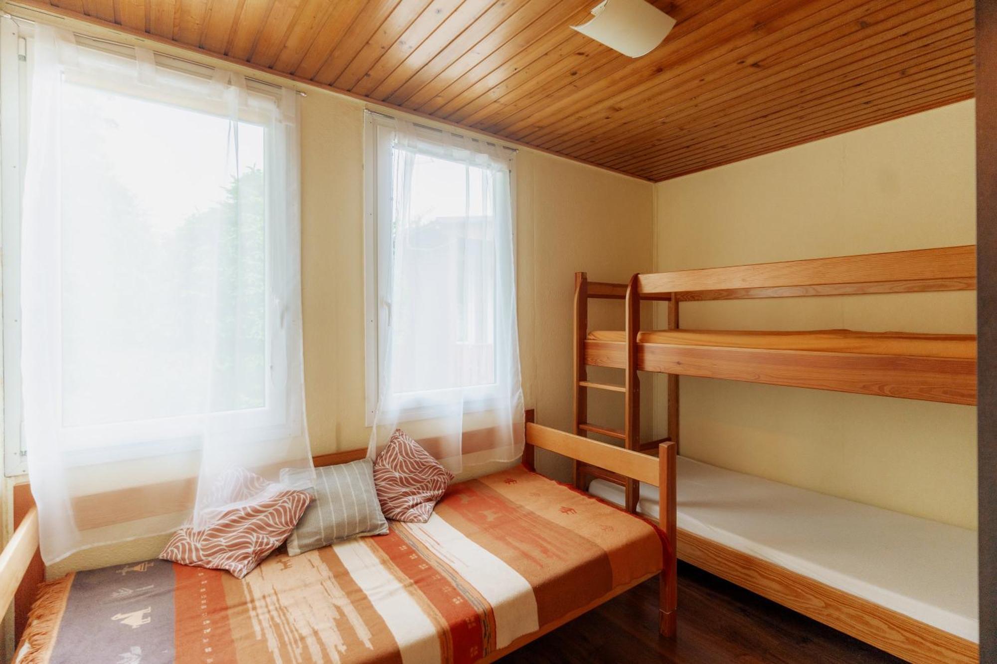 Letniskowe Owrac Holiday home Polanica-Zdroj